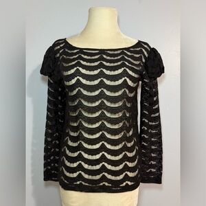 Motel Black Lace Wave Pattern Blouse with Shoulder Puffs Gothic Romantic